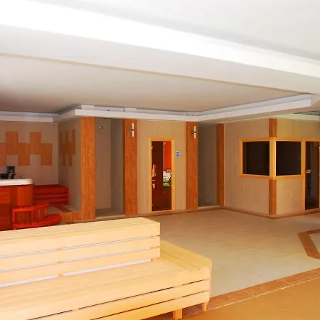 Oazis Wellness Apartman2 * Hajduszoboszlo