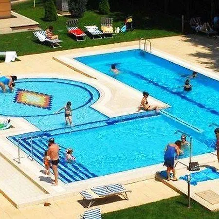 Hotel apartamentowy Oazis Wellness 4*