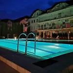 Oazis Wellness 公寓 Hajdúszoboszló