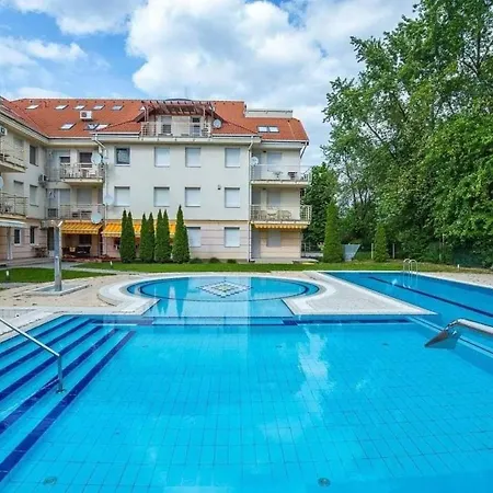 Oazis Wellness Apartman2 * Hajdúszoboszló