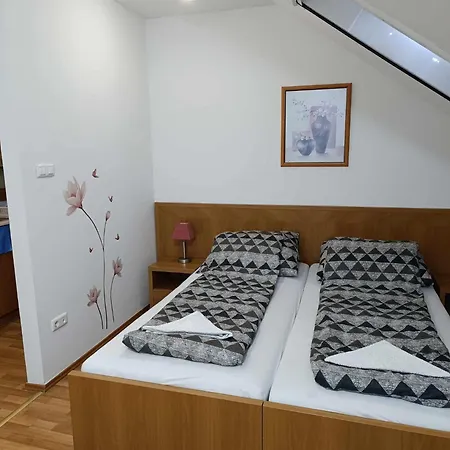 Apartmanhotel Oázis Wellness *