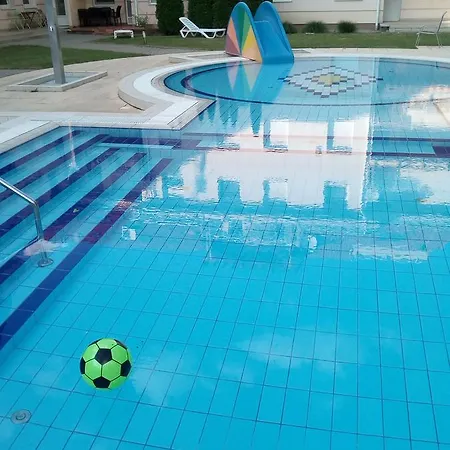 Oazis Wellness Apartman2